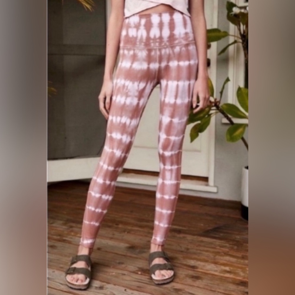 Free People pink tie dye leggings. Worn once!